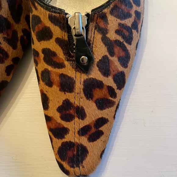 Calf hair leopard print pointy toe heels . Size 8.5 - Picture 5 of 11